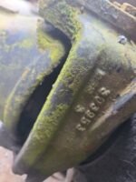 Ziemlich gebrauchte Deutz-Fahr DX4.57 VORDERACHSNABBE RHS KOMPLETT 303953, 04386747, 04354203 – Bild 4