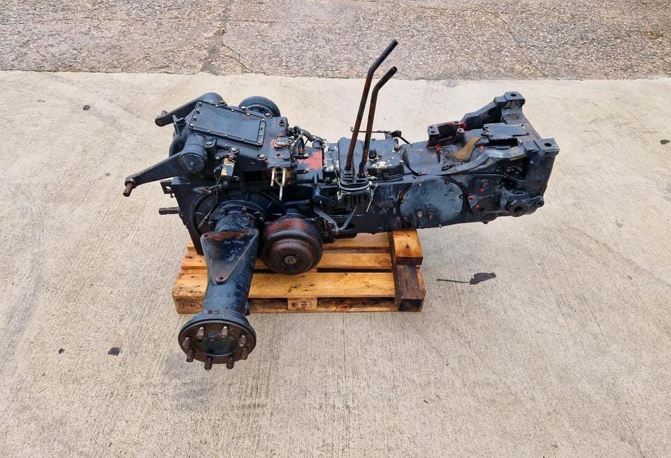 2632dce9-ad87-460a-ac5e-984ada995ea4.jpg Deutz TW 56.21 versnellingsbak voor Deutz 7207, 7807, 7007, 6807, 7206, 6806 – Bild 1