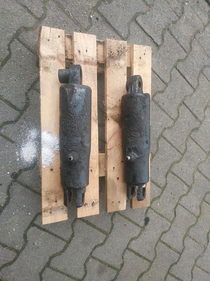 Deutz Agrostar 6.71, 6.81 hefcilinder – Bild 1