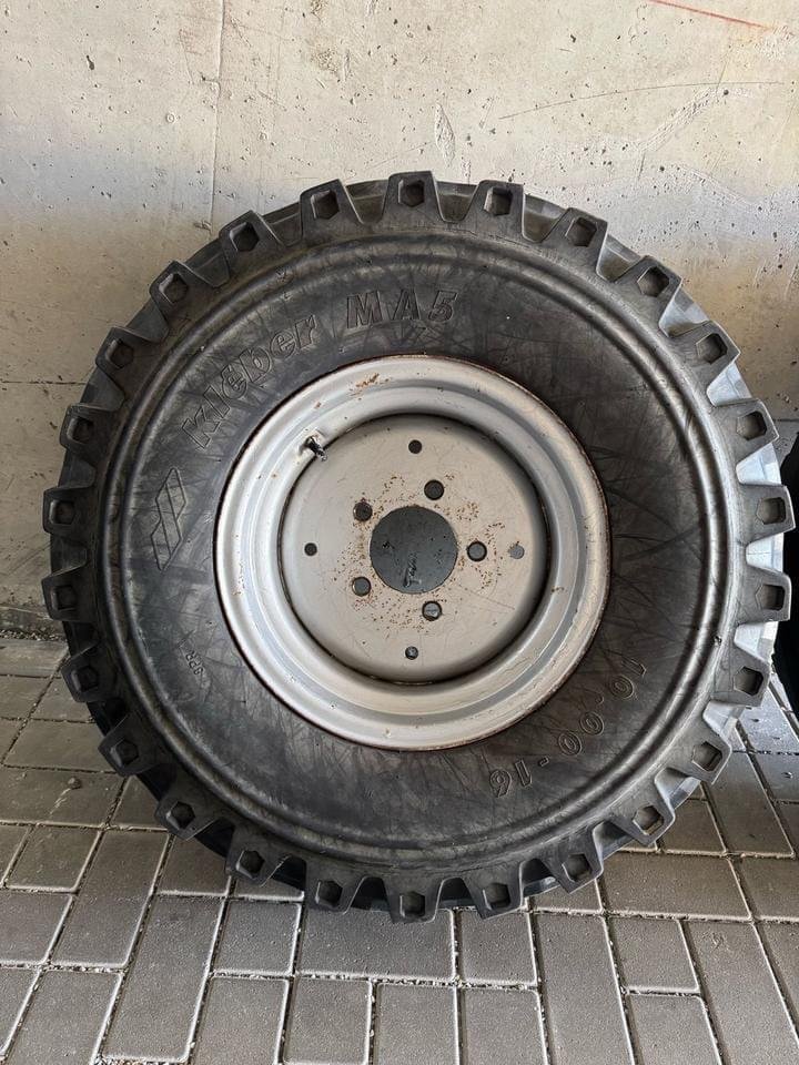 Brede band en velgen 10.00-16 voor Deutz 8006,7206,6006,6806,7807,7207,7006 – Bild 3
