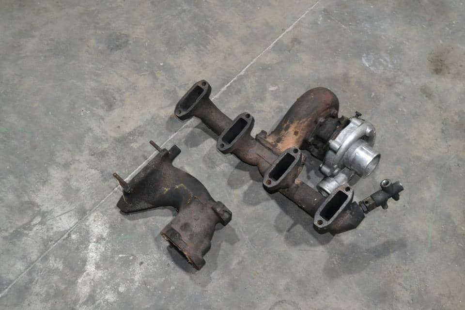 Turbocompressor met uitlaatspruitstuk voor Deutz motor BF4L 913/Deutz 4.51,4.71 – Bild 2