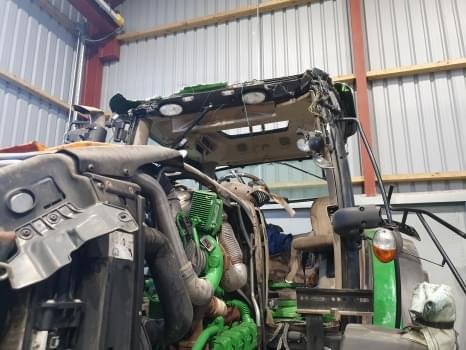 John Deere 6145R op zoek naar reserveonderdele – Bild 23
