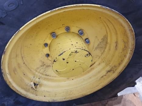 John Deere 6145R op zoek naar reserveonderdele – Bild 32