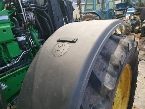 John Deere 6145R op zoek naar reserveonderdele – Bild 34