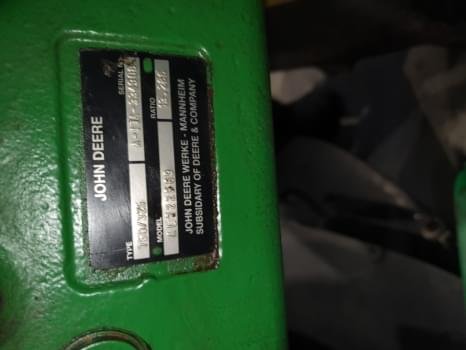 John Deere 6145R op zoek naar reserveonderdele – Bild 44