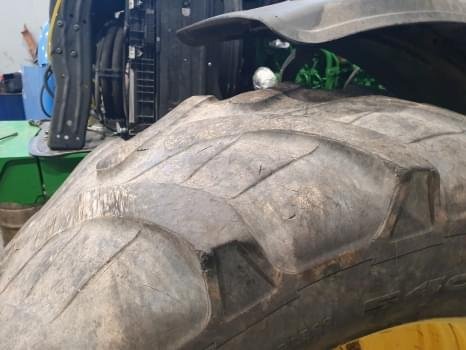 John Deere 6145R op zoek naar reserveonderdele – Bild 9