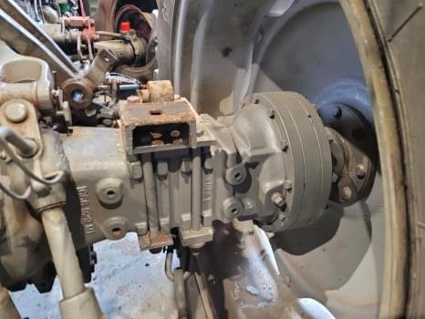 Massey Ferguson 290 op zoek naar reserveonderdelen – Bild 24