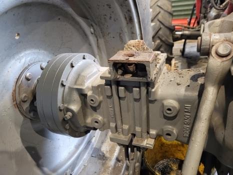 Massey Ferguson 290 op zoek naar reserveonderdelen – Bild 26