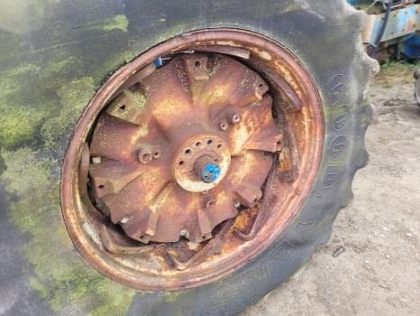 Ford Tw15 op zoek naar reserveonderdelen – Bild 10