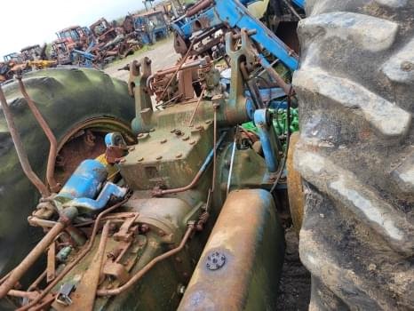 Ford Tw15 op zoek naar reserveonderdelen – Bild 17