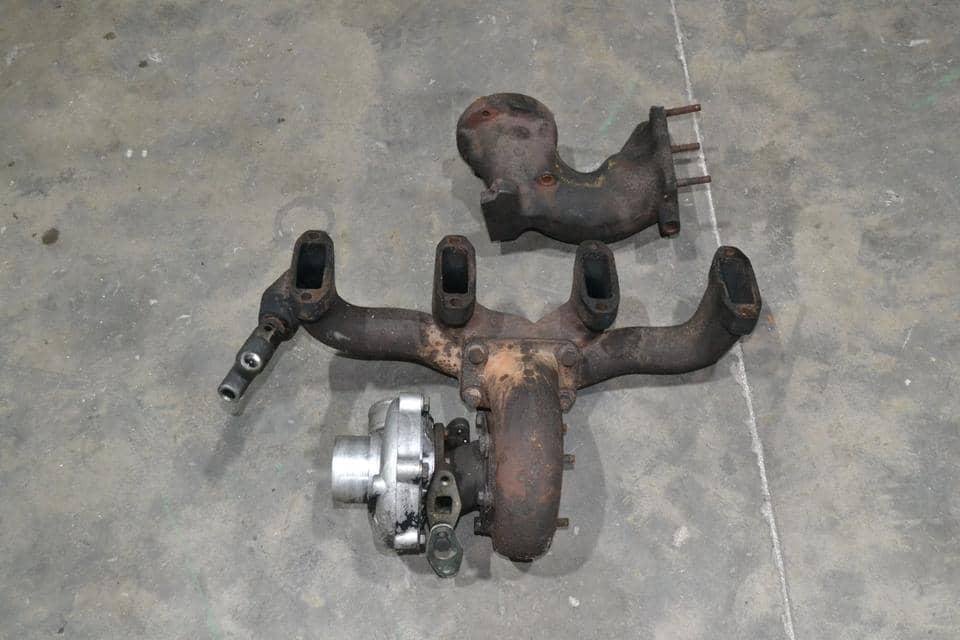 Turbocompressor met uitlaatspruitstuk voor Deutz motor BF4L 913/Deutz 4.51,4.71 – Bild 3